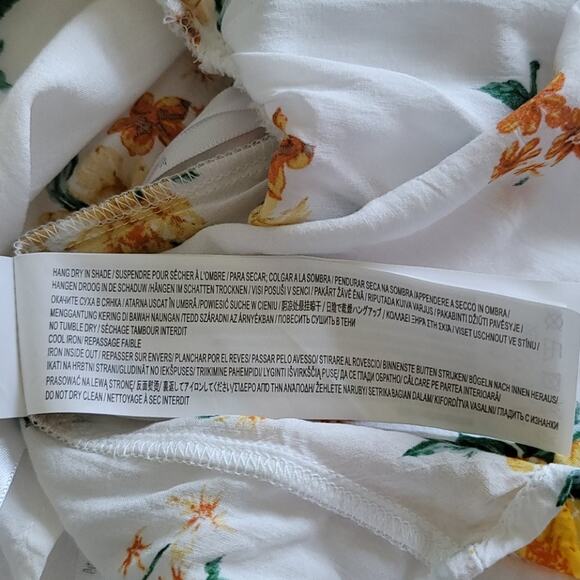 MINKPINK Tank Top Cropped Boho Floral Sleeveless Size Medium White & Yellow - Picture 9 of 9